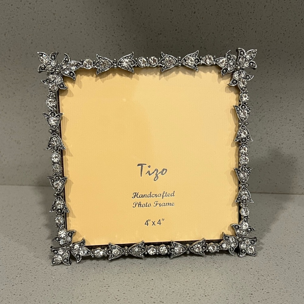 Crystal accented Tizo Photo Frame